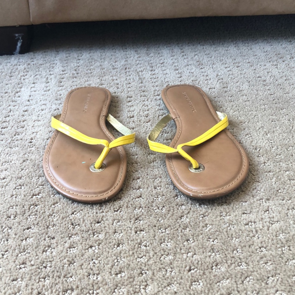 Sandal